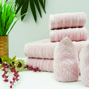 Super Absorbent & Fluffy – Premium 500 GSM Zero Twist Towel