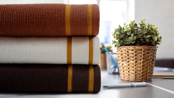 Serena Soft Dobby Bath Towel – Ultra Absorbent