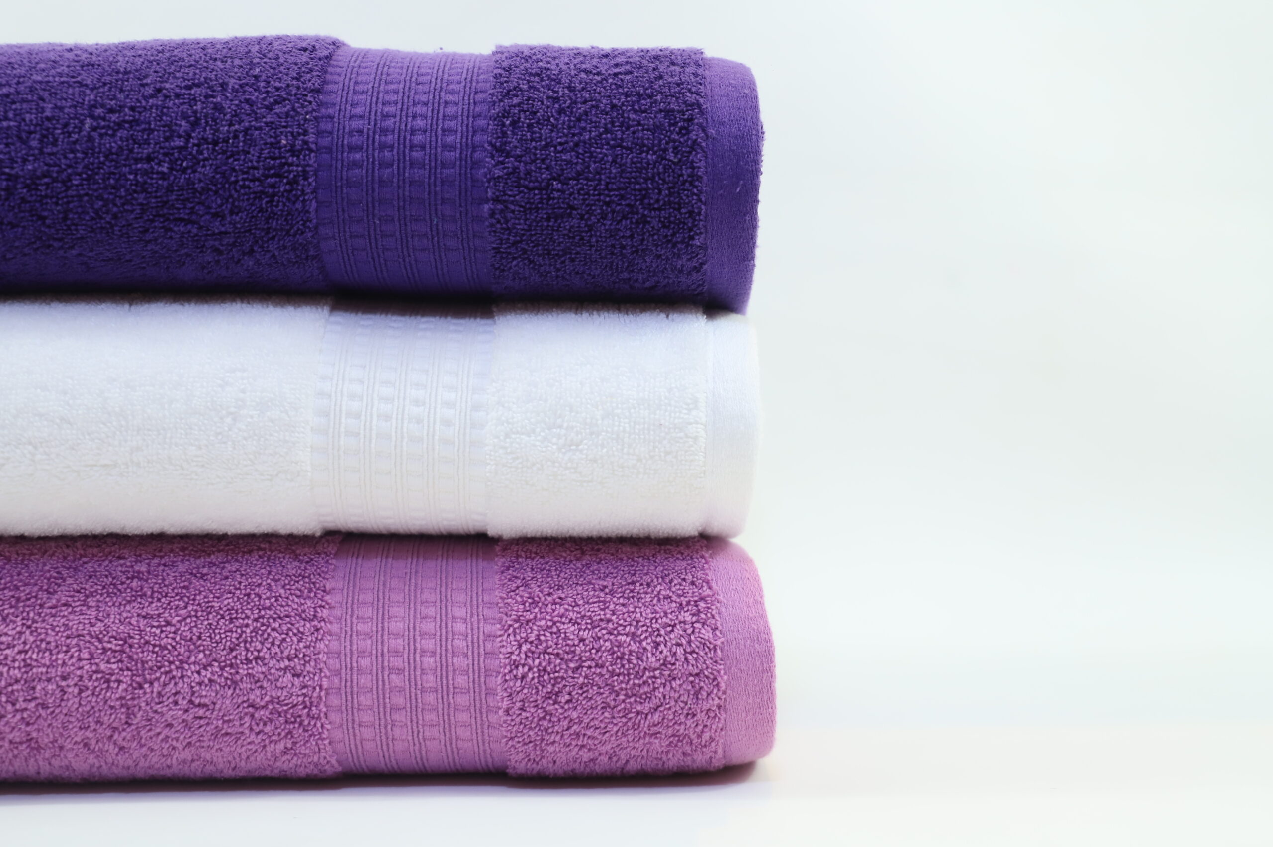 Soft Weave Luxe Bath Towel – 12/s Low Twist- 450 GSM - Image 3